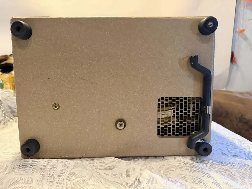 Vintage Kodak Pageant 16 mm Sound Projector model 8K5 with Case